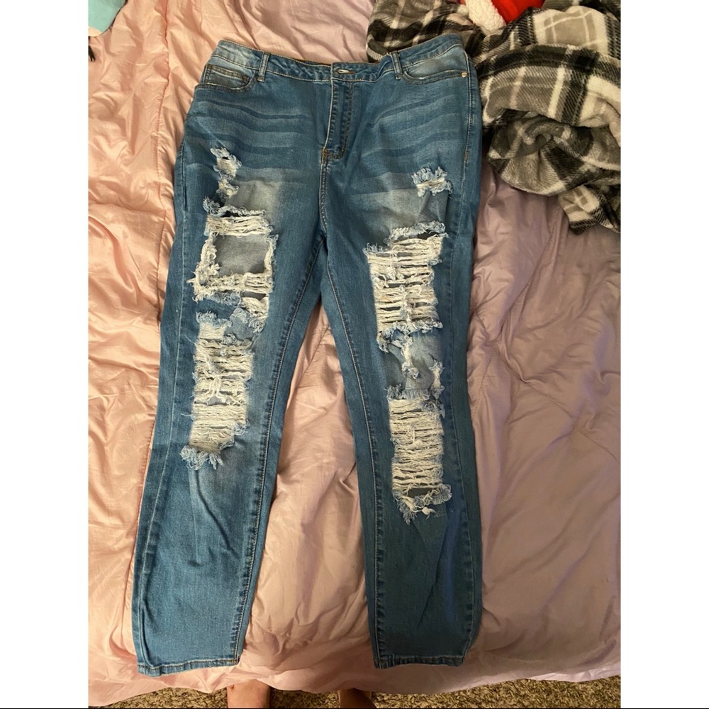 NWT Fashion Nova jeans 16